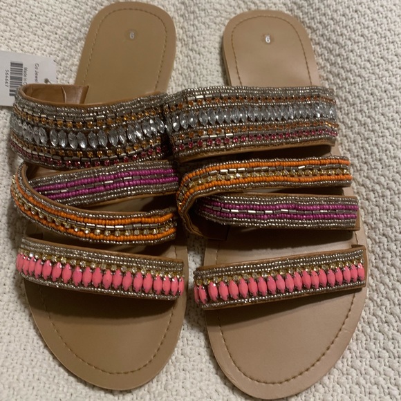 Sandals - Picture 6 of 7